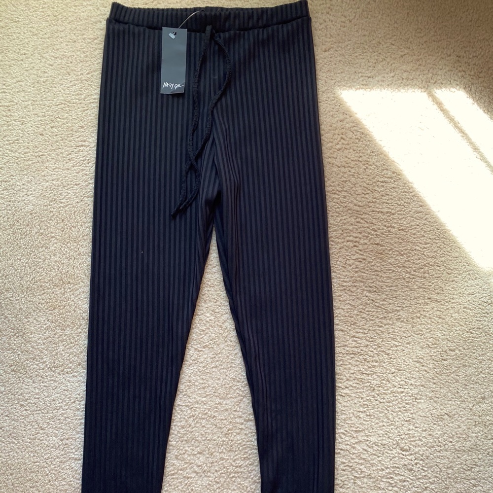 Nasty Gal Black Ribbed Jogger M *NWT*